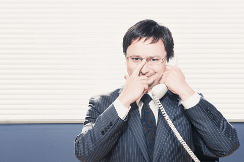 アシスタントシステム